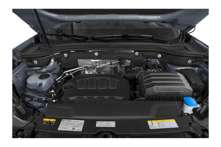 2024 Atlas 2.0T Peak Edition image 9