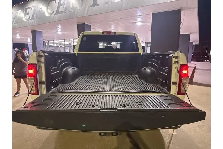 $38634 : Ram 2500 2022 4x4 Big Horn 4 image 4