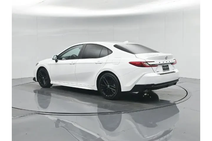 $26458 : Toyota Camry 2025 SE 4dr Sed image 7
