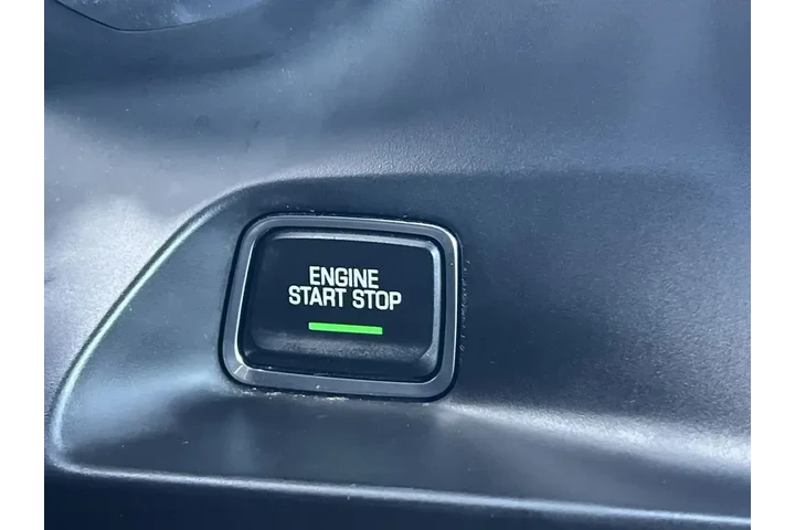 $21999 : Chevrolet Camaro 2020 LT 2dr image 9