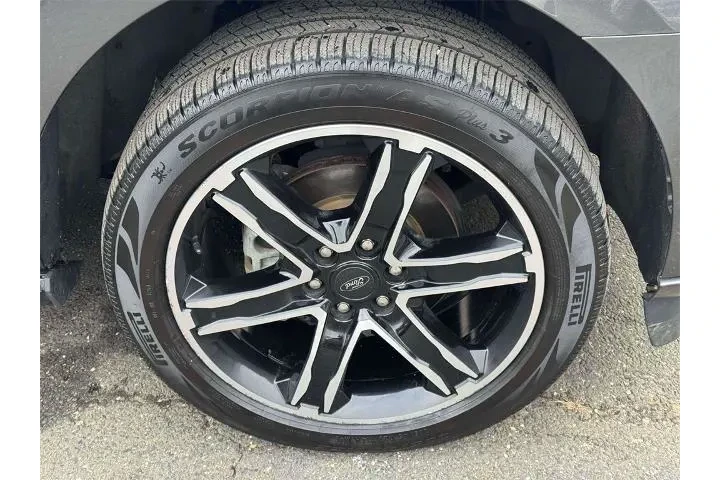 $36154 : Ford Expedition 2021 4x4 Lim image 9