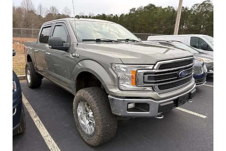 $25597 : Ford F-150 2019 4x4 XLT 4dr image 2