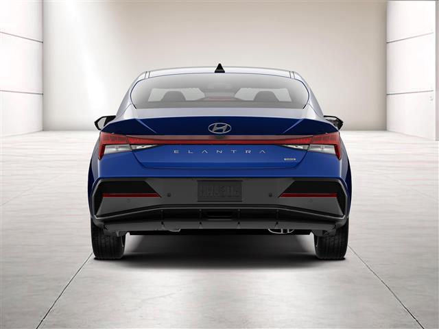 $31140 : New 2024 Hyundai ELANTRA HYBR image 6