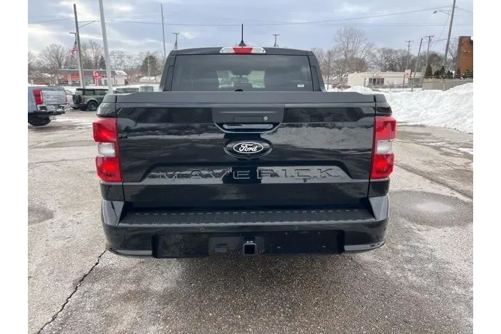 $33986 : Ford Maverick 2025 AWD Lobo image 5