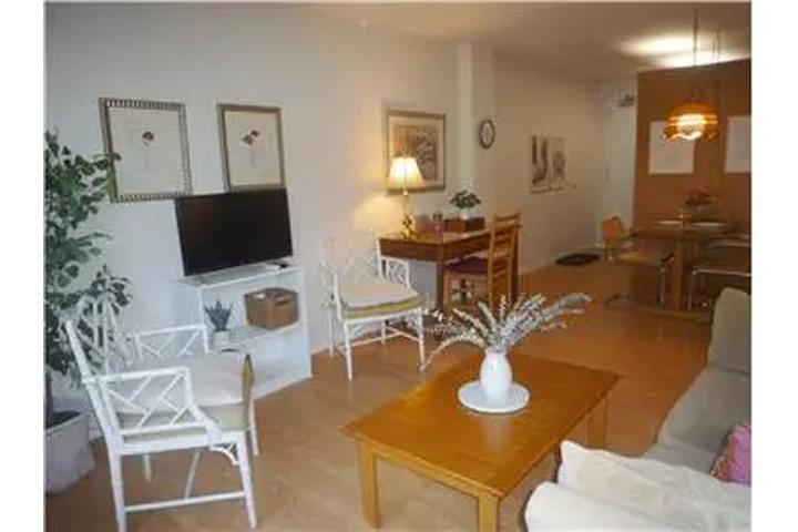 $3100 : Rental property with 1 bedro image 7