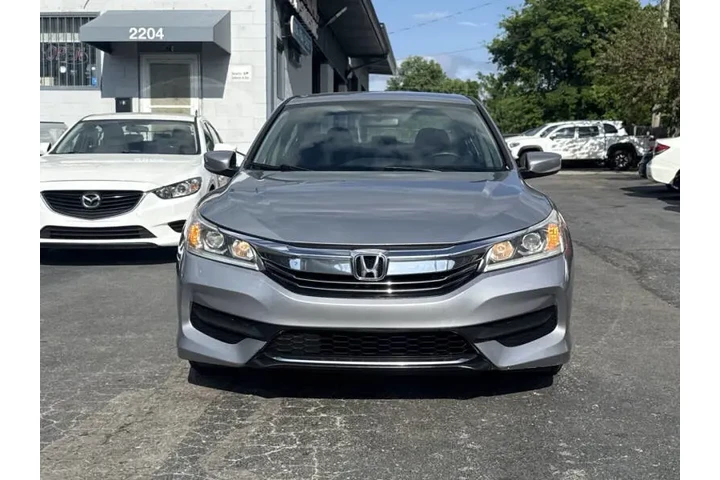 $13995 : 2017 Accord LX image 3