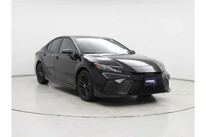 $34998 : Toyota Camry 2025 SE 4dr Sed image 1