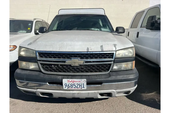 $6000 : 2007 Silverado 1500 Classic W image 4