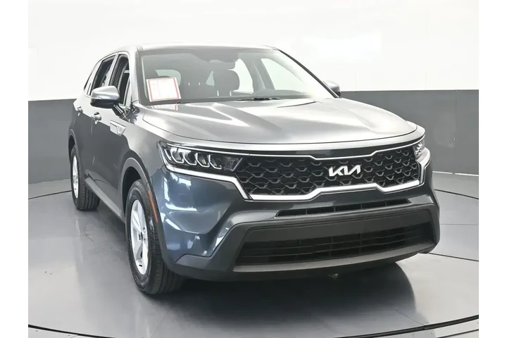 $20991 : Kia Sorento 2023 LX 4dr SUV image 9