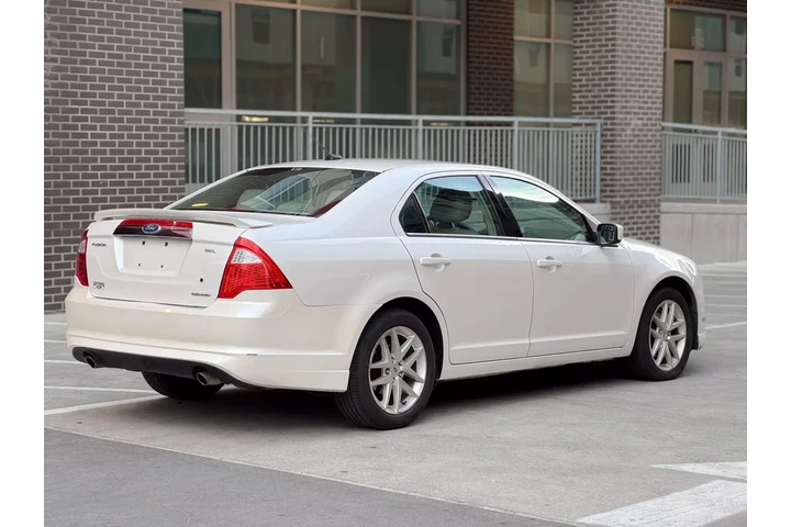 $2990 : 2011 FORD FUSION image 8