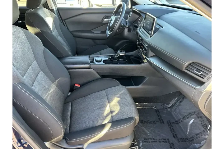 $18949 : Nissan Rogue 2024 AWD SV 4dr image 9