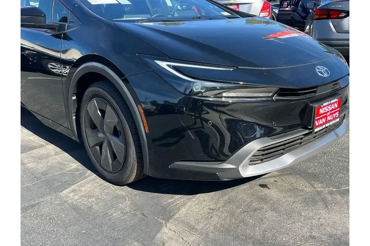 $30998 : Toyota Prius Prime 2024 SE 4 image 9