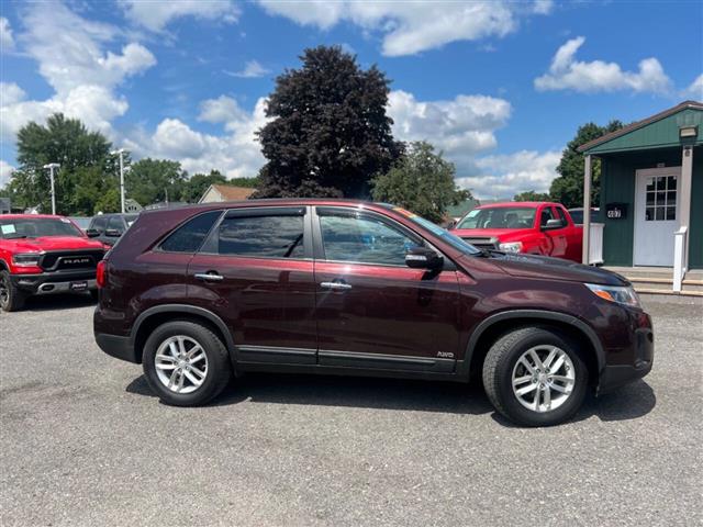 $7990 : 2015 Sorento image 4