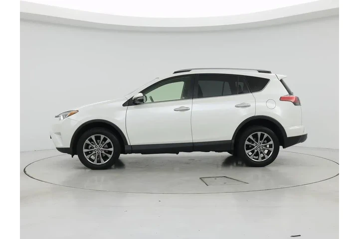 $22998 : Toyota RAV4 2018 AWD Limited image 3