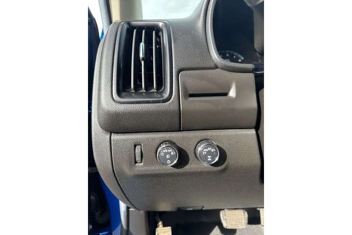 $17995 : 2019 Colorado LT image 10