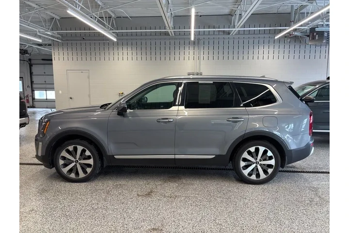 $23495 : 2020 Telluride S image 8