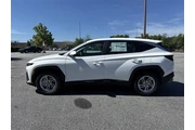 $27030 : Hyundai TUCSON 2025 SE 4dr S thumbnail