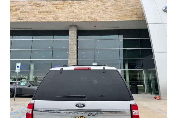 $11500 : Ford Expedition 2015 4x2 Lim image 6