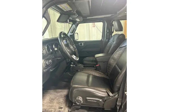 $32900 : Jeep Wrangler Unlimited 2021 image 5