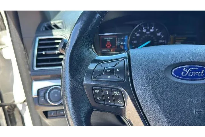 $21586 : Ford Explorer 2019 AWD Sport image 10