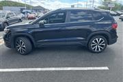 $23998 : PRE-OWNED 2022 VOLKSWAGEN TAO thumbnail