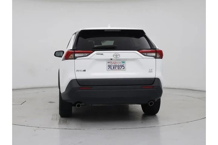 $29998 : Toyota RAV4 2023 AWD LE 4dr image 6