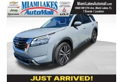 Nissan Pathfinder 2024 AWD P en Hialeah