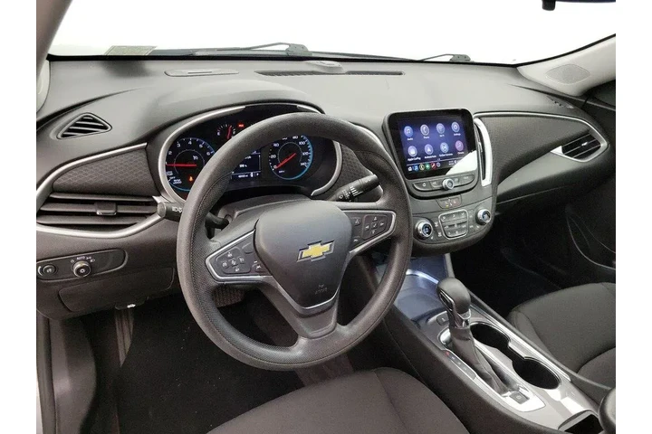 $20998 : Chevrolet Malibu 2023 LT 4dr image 9