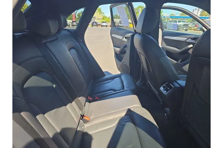 $10995 : Audi Q3 2017 2.0T Premium 4d image 10