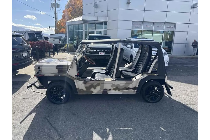 $17500 : 2019 e Base image 9