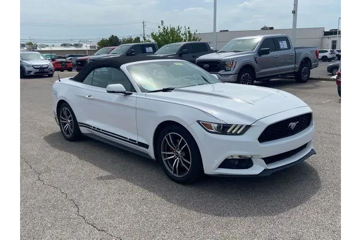 $18635 : Ford Mustang 2017 EcoBoost P image 2