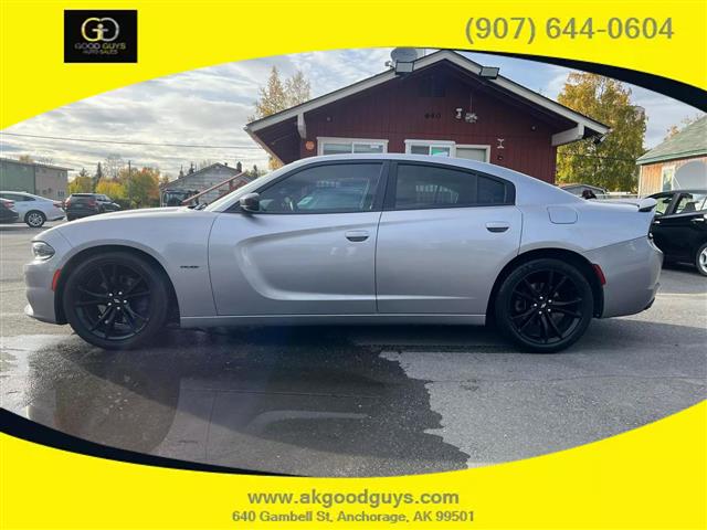 2017 DODGE CHARGER R/T SEDAN image 5