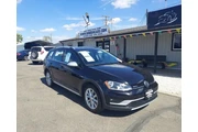 2017 Golf Alltrack en Kings County