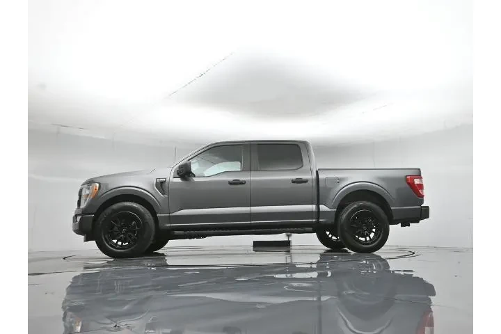 $28000 : Ford F-150 2022 4x2 XL 4dr S image 7