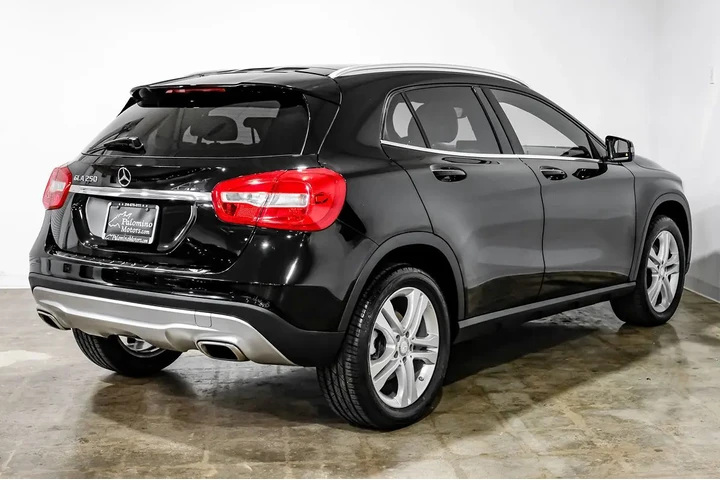 $15390 : 2016 GLA 250 SUV image 9