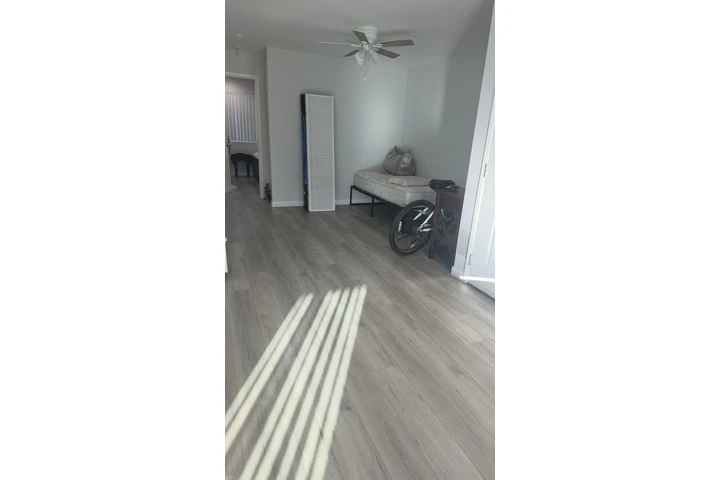 $1000 : Habitación para una persona image 3