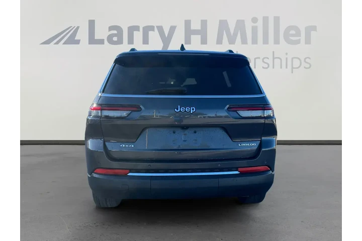 Jeep Grand Cherokee L 2023 4 image 4