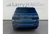 Jeep Grand Cherokee L 2023 4 thumbnail
