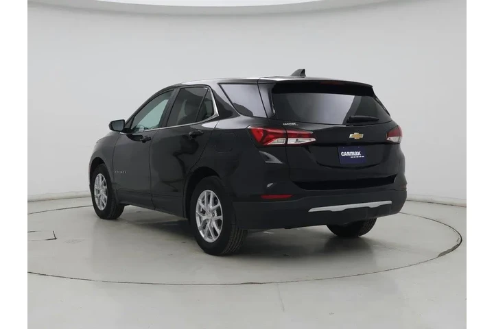 $23998 : Chevrolet Equinox 2023 LT 4d image 2