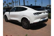 $33500 : Ford Mustang Mach-E 2022 AWD thumbnail