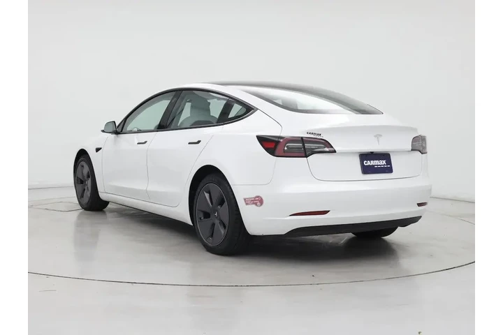 $25998 : Tesla Model 3 2023 4dr Sedan image 2