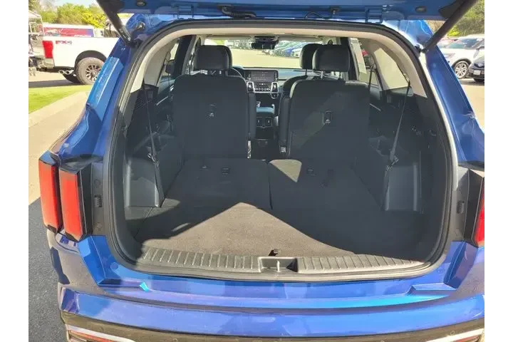 $24997 : Kia Sorento 2021 SX 4dr SUV image 8