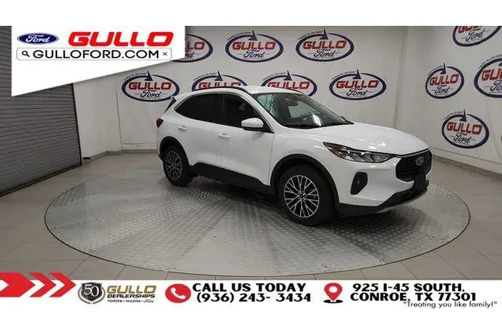 $21234 : Ford Escape Plug-In Hybrid 2 image 2