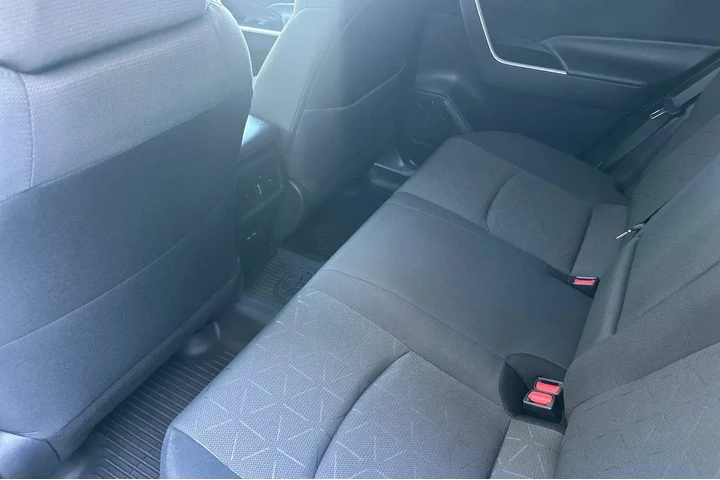 $36900 : Toyota RAV4 Hybrid 2024 AWD image 7