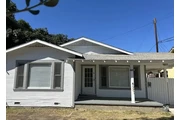 3-bedroom, 1.5-bath home en Los Angeles