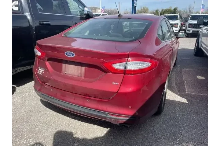 $10995 : Ford Fusion 2016 SE 4dr Seda image 6
