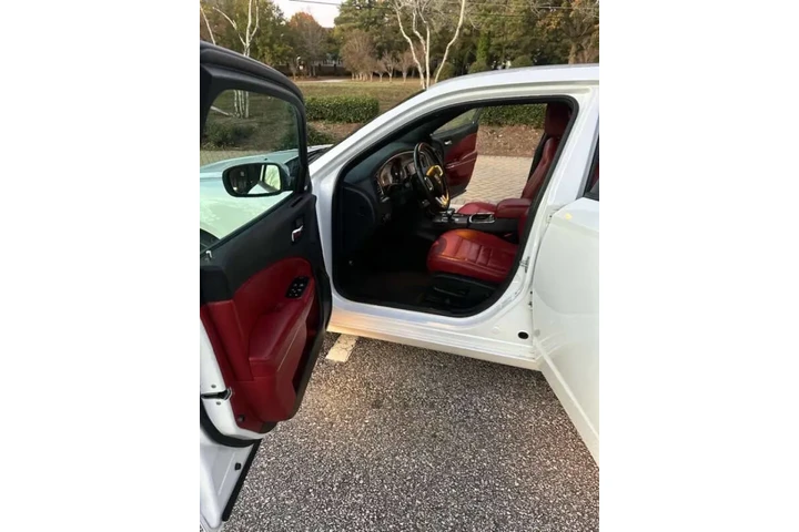 $7500 : 2013 Charger SXT image 7