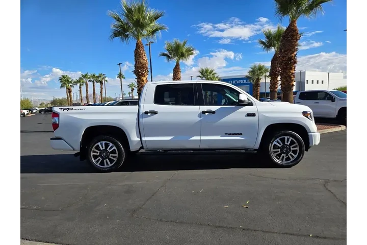 $39975 : Toyota Tundra 2021 4x2 SR5 4 image 7