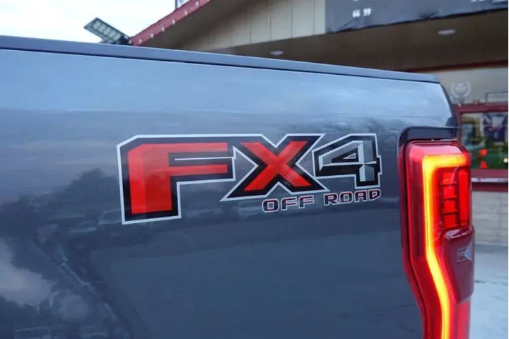 $50429 : 2017 F-250 Super Duty image 5