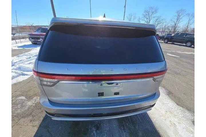 $37999 : Lincoln Aviator 2023 Reserve image 5